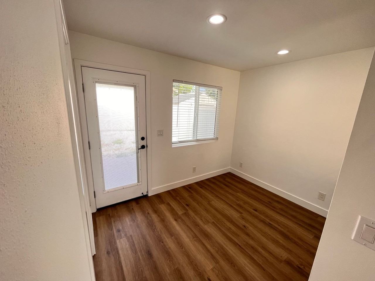 2401 Roswell Ave #A - Photo 5 of 12