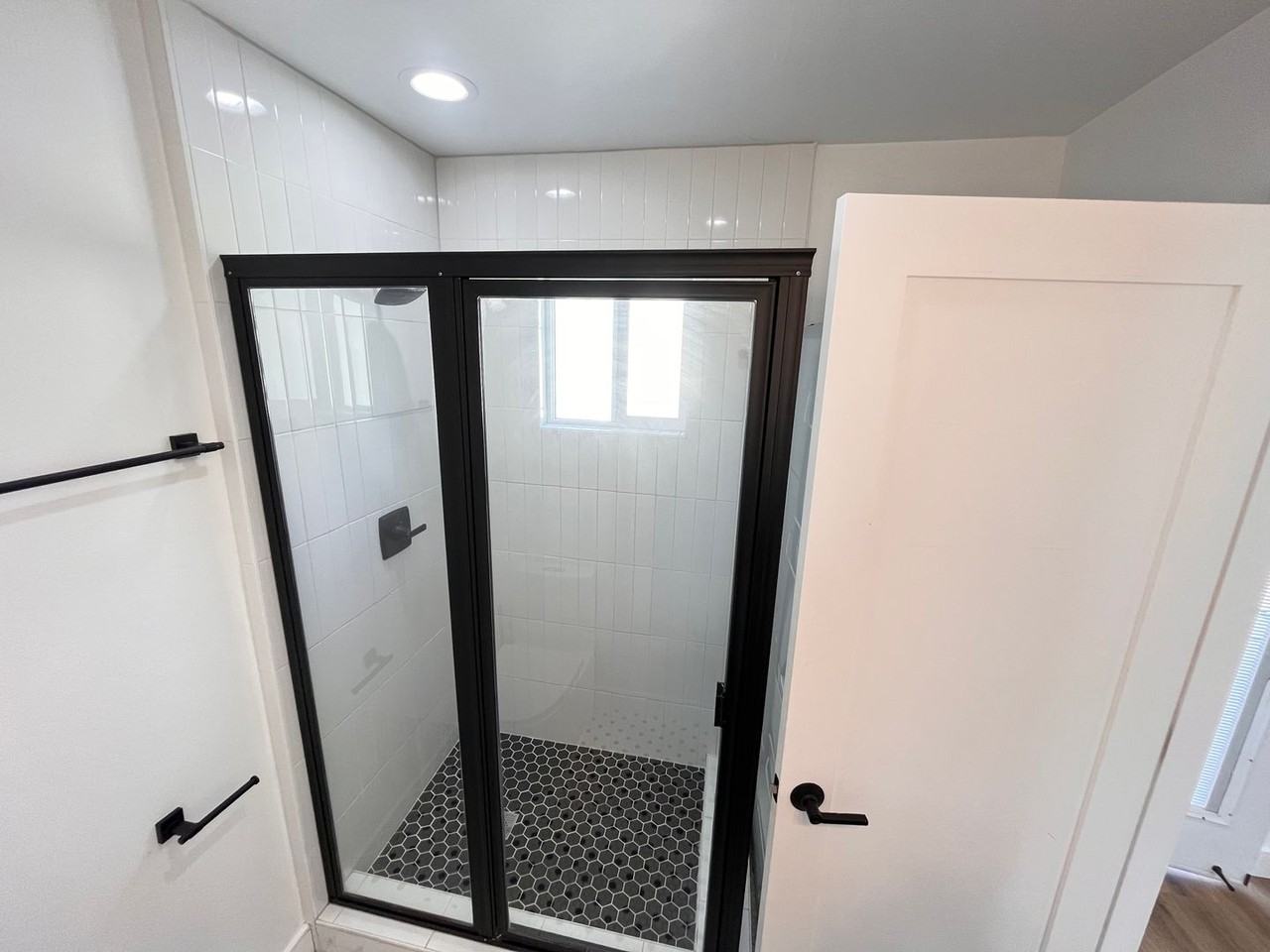 2401 Roswell Ave #A - Photo 7 of 12