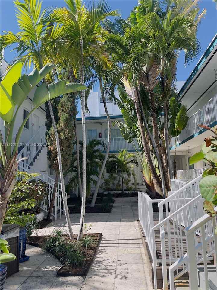Beachside Apartments in North Miami Beach - Photo 3 of 13