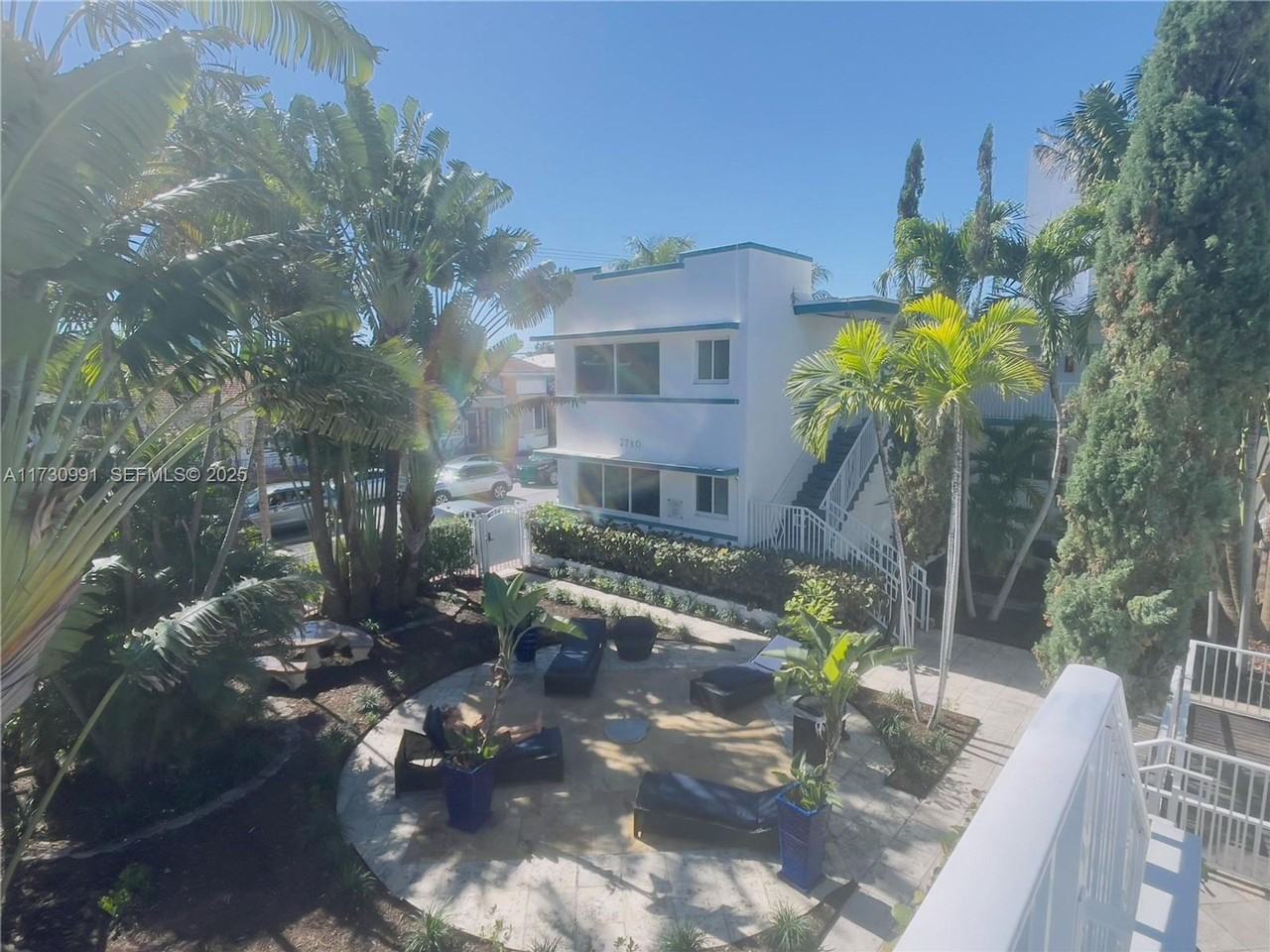 Beachside Apartments in North Miami Beach - Photo 5 of 13