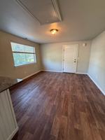featured image of 504 S Holly St