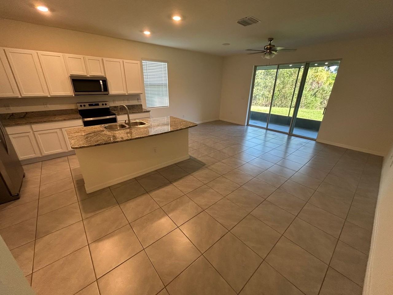 8736 Milestone Dr - Photo 4 of 20