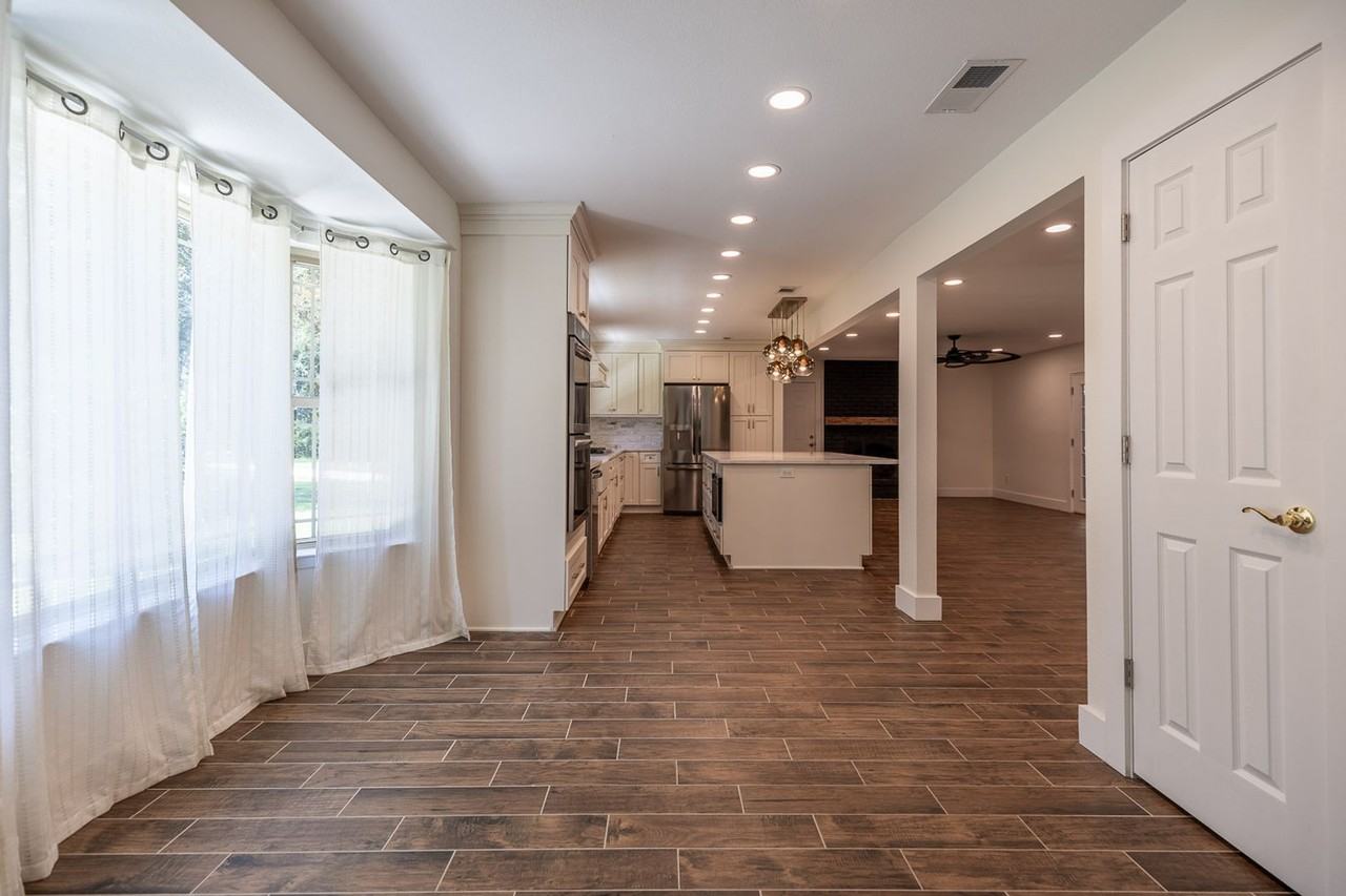 10736 Pecan Dr - Photo 4 of 25
