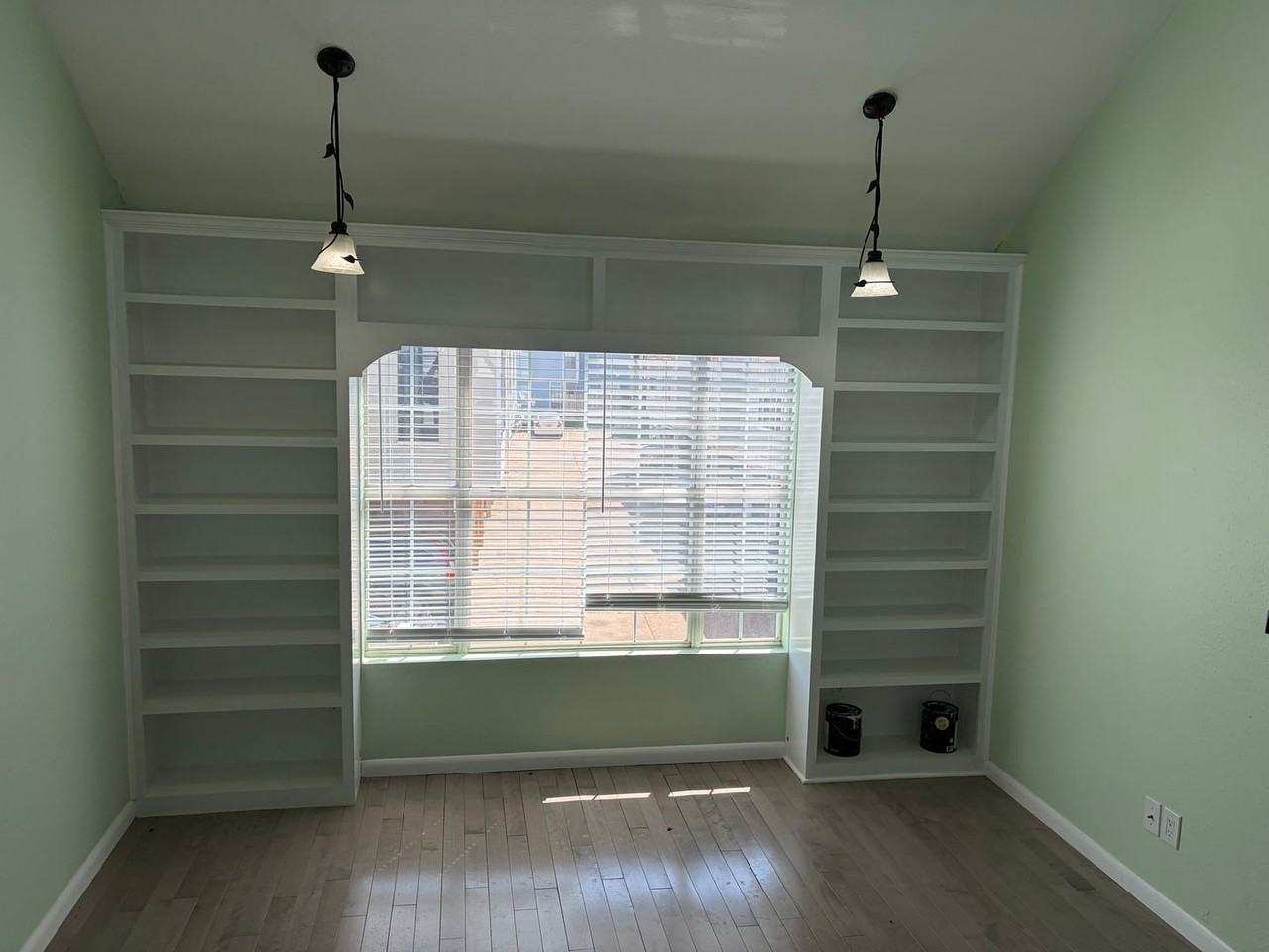310 Settlers Park Dr - Photo 5 of 17