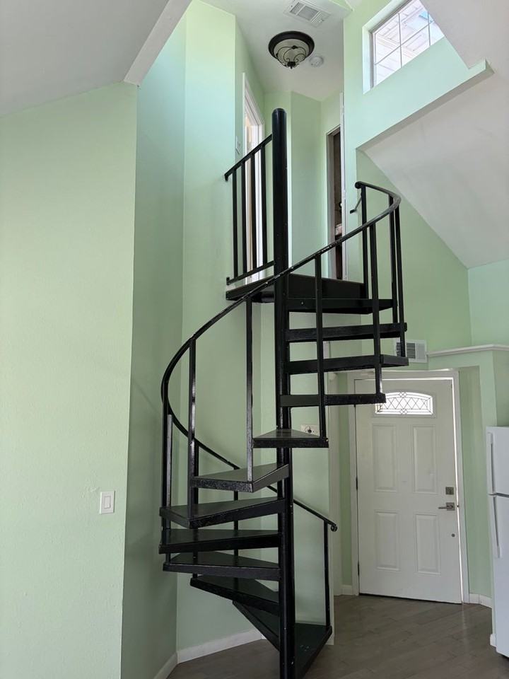 310 Settlers Park Dr - Photo 6 of 17