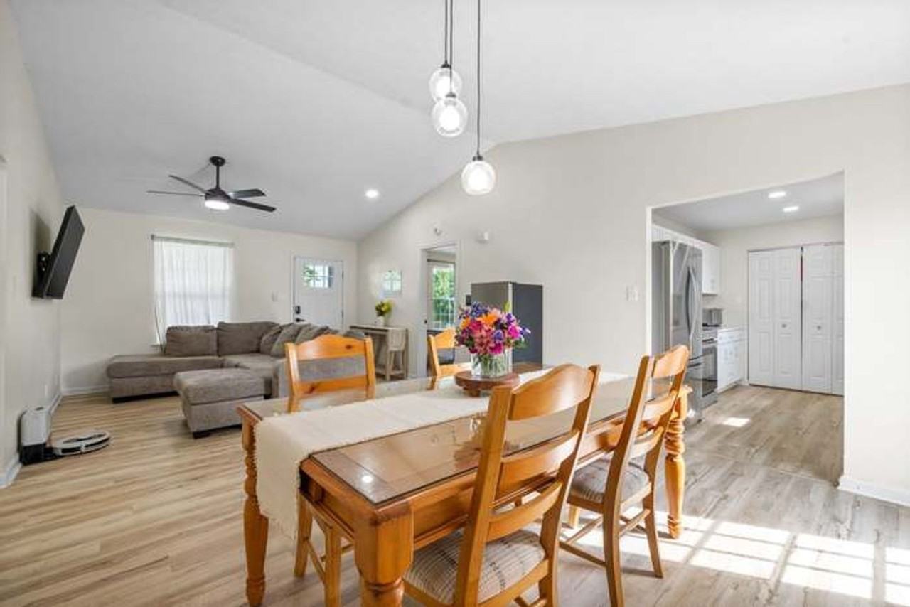 602 Artic Ave - Photo 6 of 19