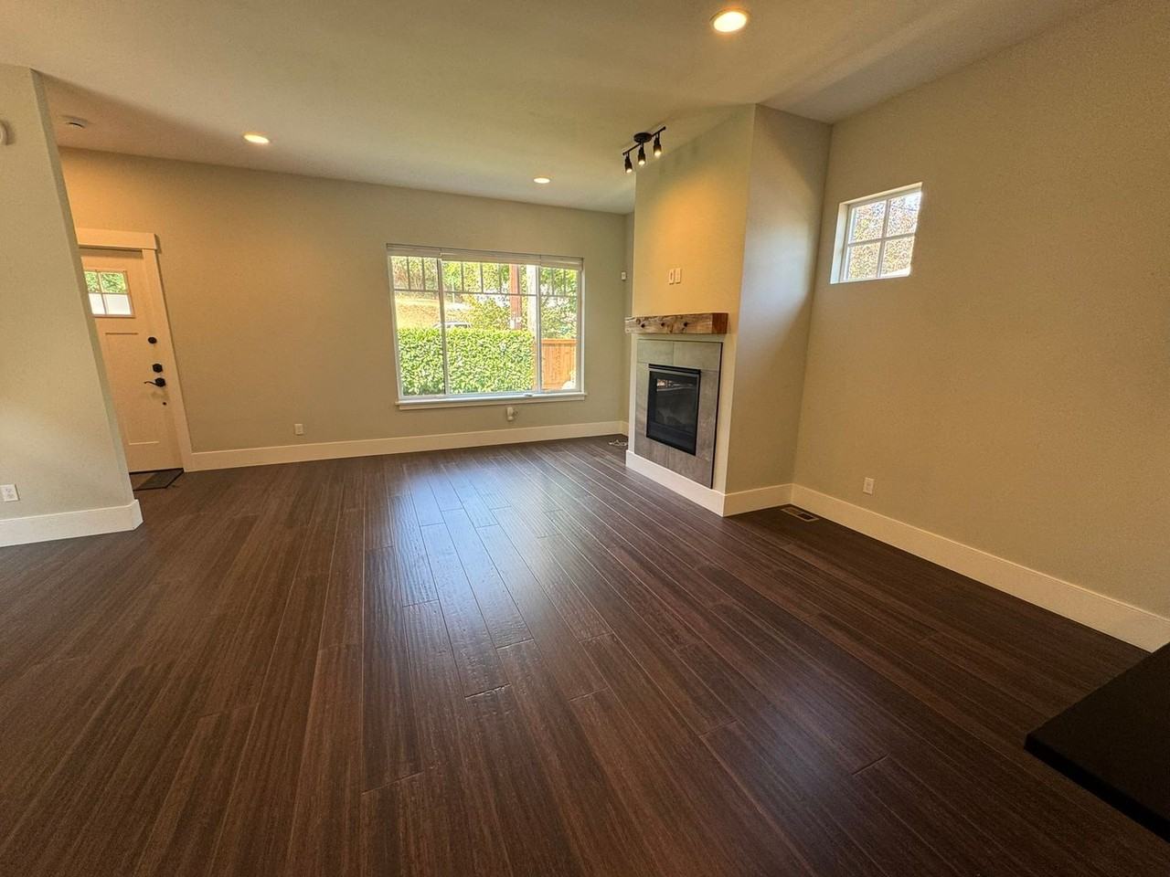 418 20th Ave - Photo 7 of 29