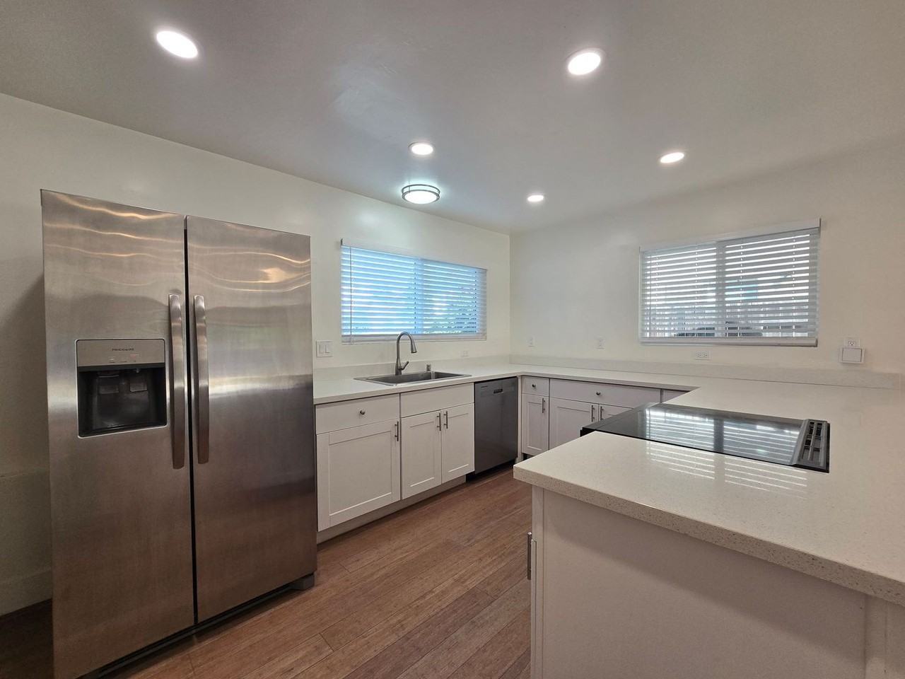 6046 Reo Pl - Photo 2 of 26