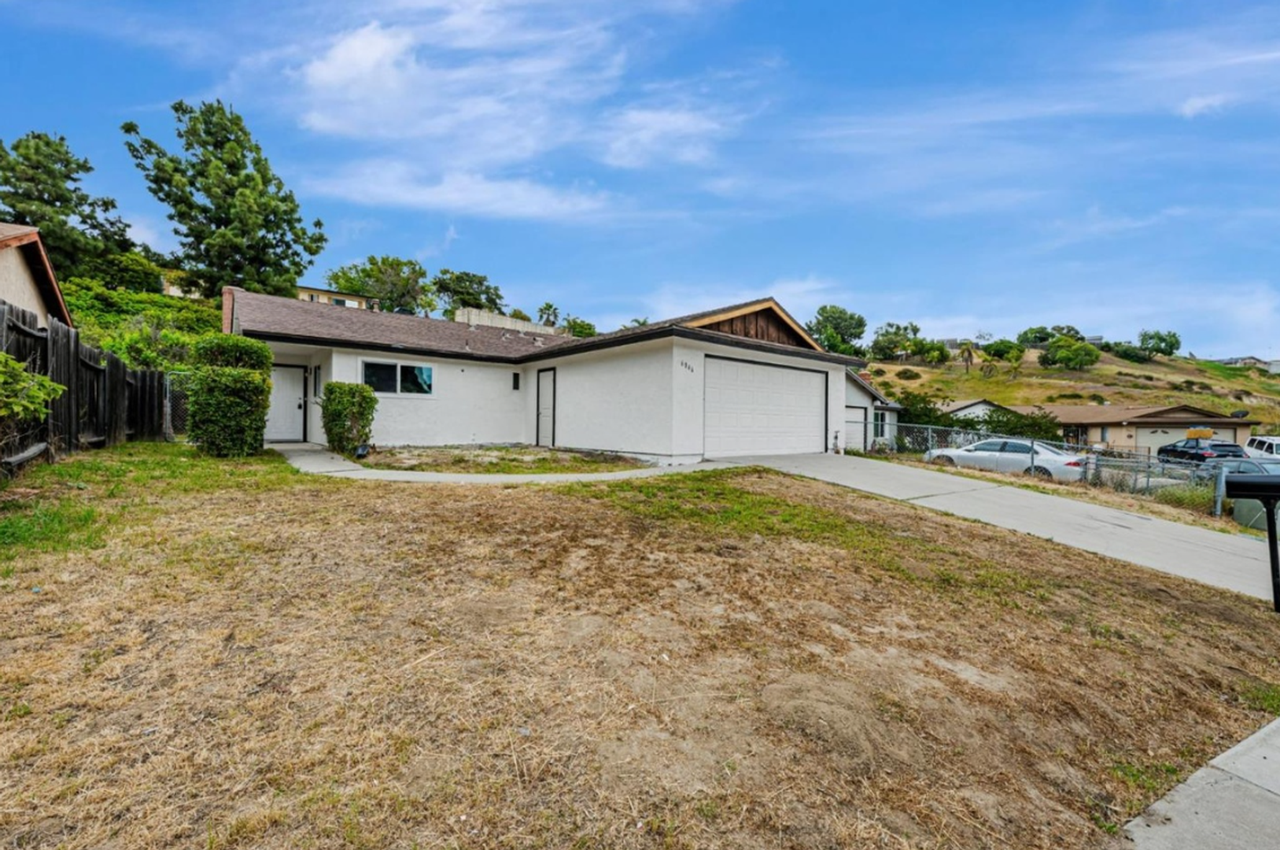 6046 Reo Pl - Photo 6 of 26