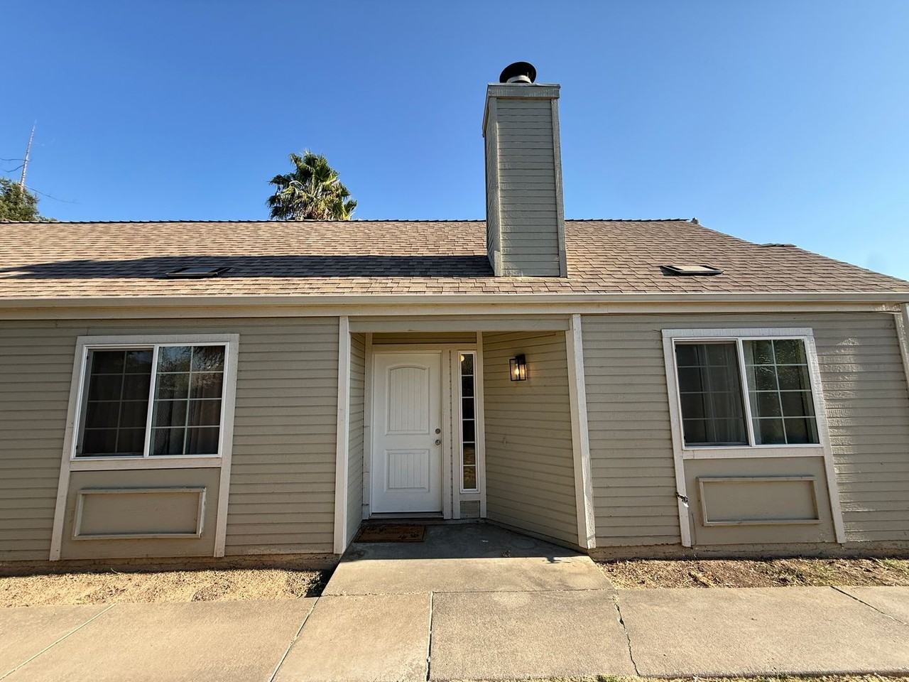 4705 Candell Ct - Photo 2 of 18
