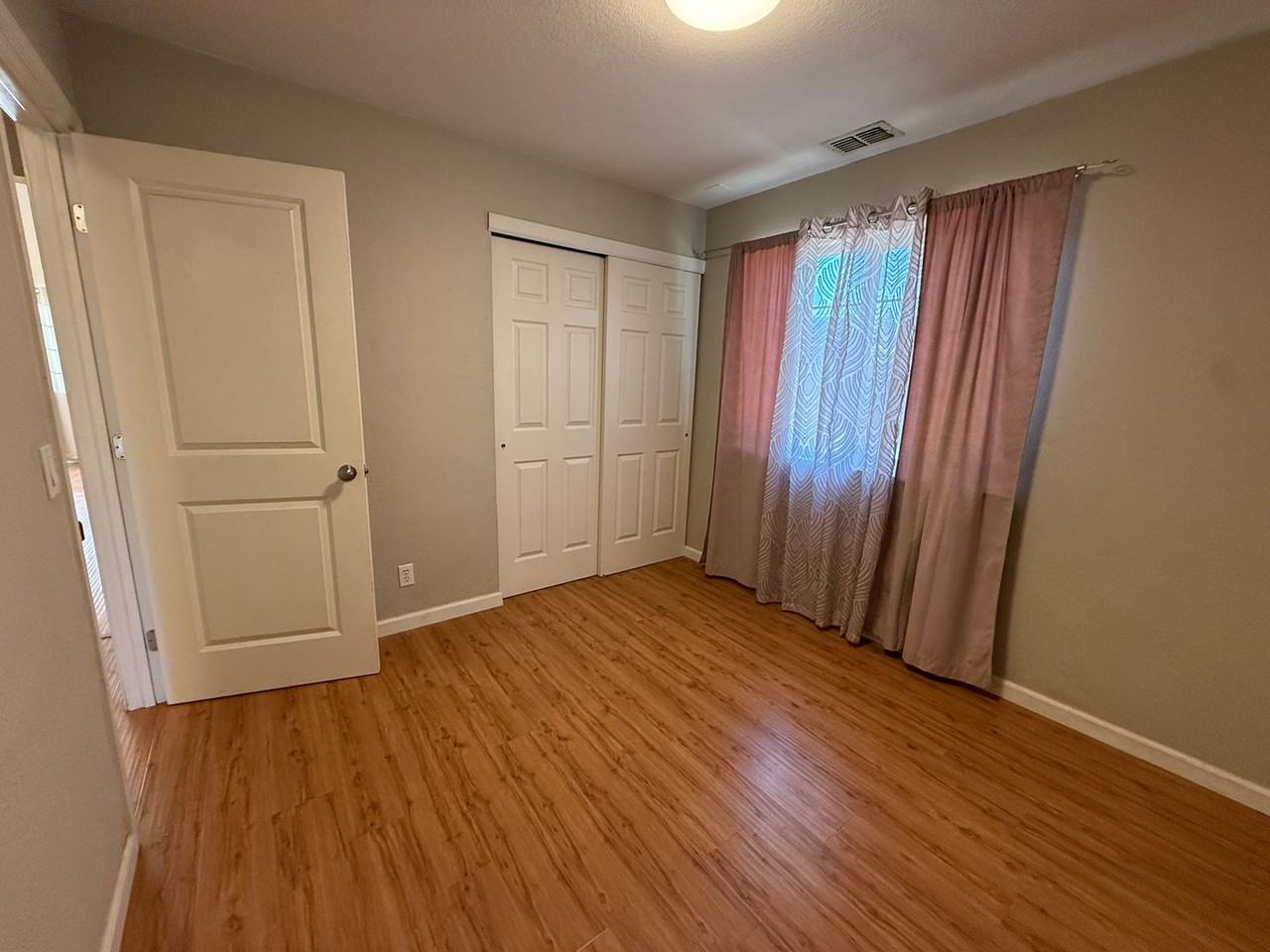 4705 Candell Ct - Photo 7 of 18