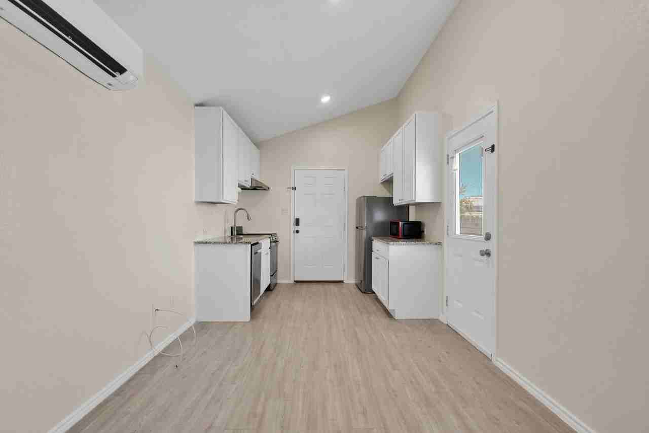 7184 Elm Cv - Photo 3 of 15