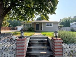 featured image of 323 N Kentucky Ave