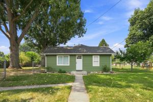 featured image of 829 Lincoln Ave
