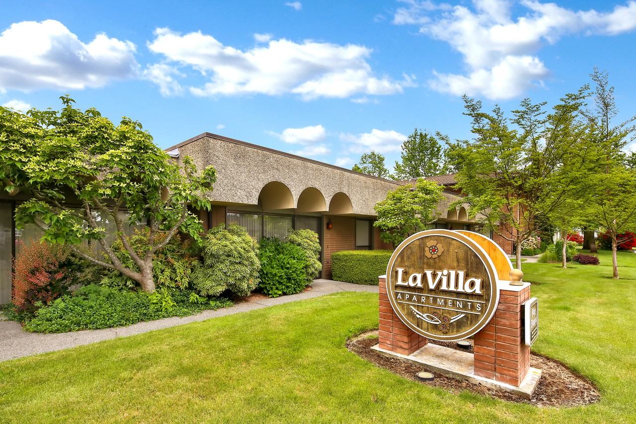 La Villa Apartments - Photo 2 of 50