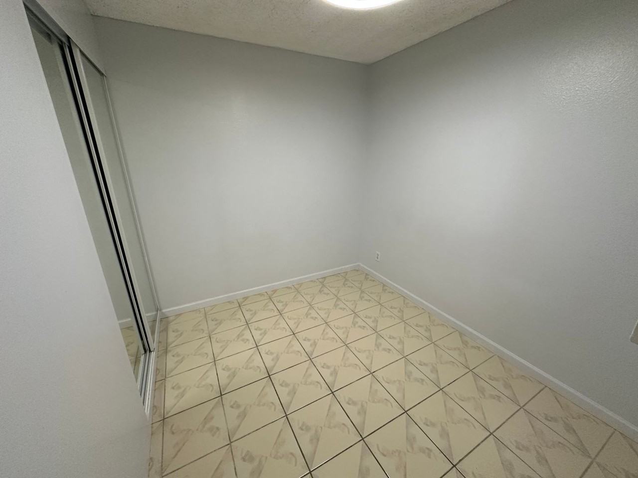 247 N Capitol Ave #164 - Photo 6 of 11