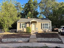 featured image of 3870 Oram Cir