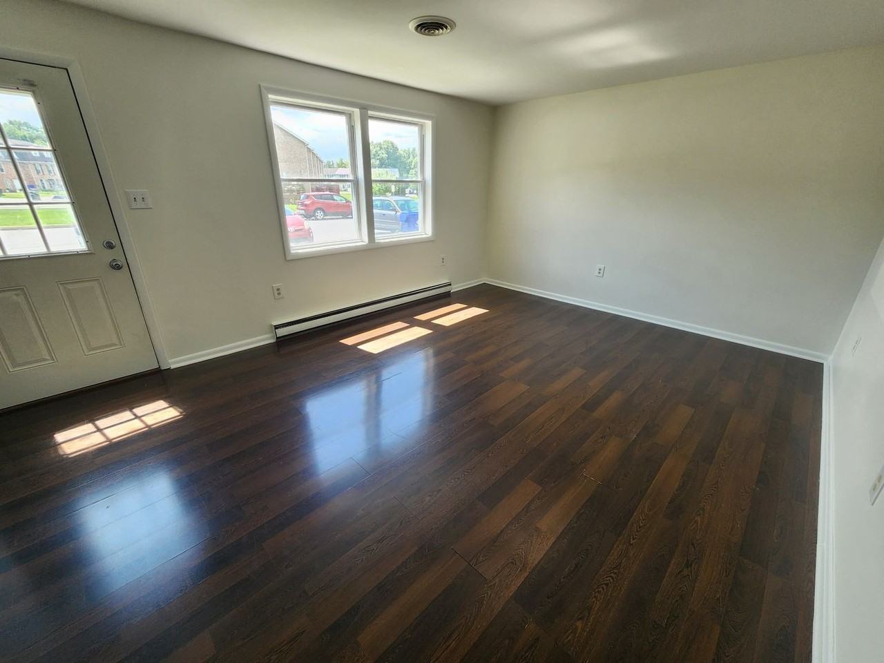 3430 Gregway Dr - Photo 3 of 20