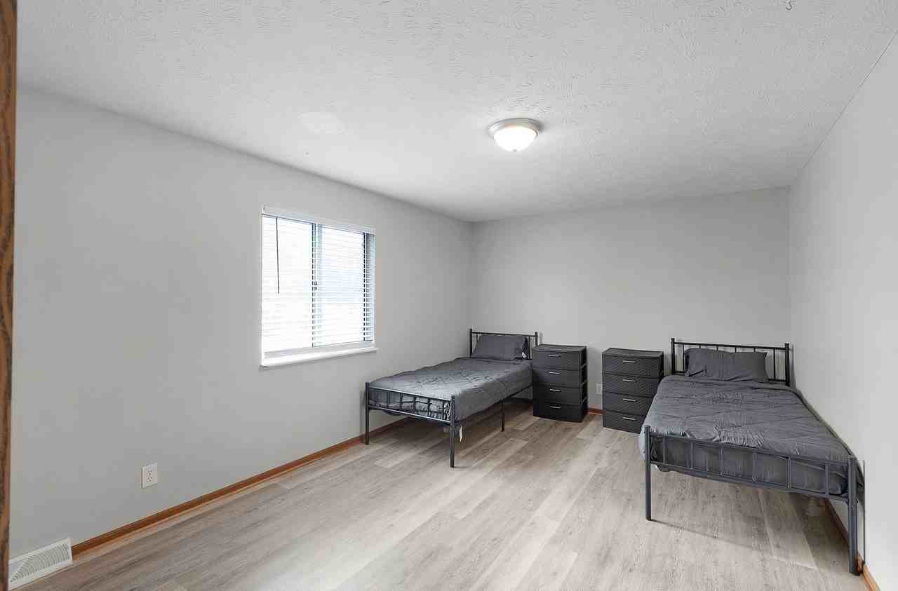 4306 Walter Ave - Photo 6 of 50
