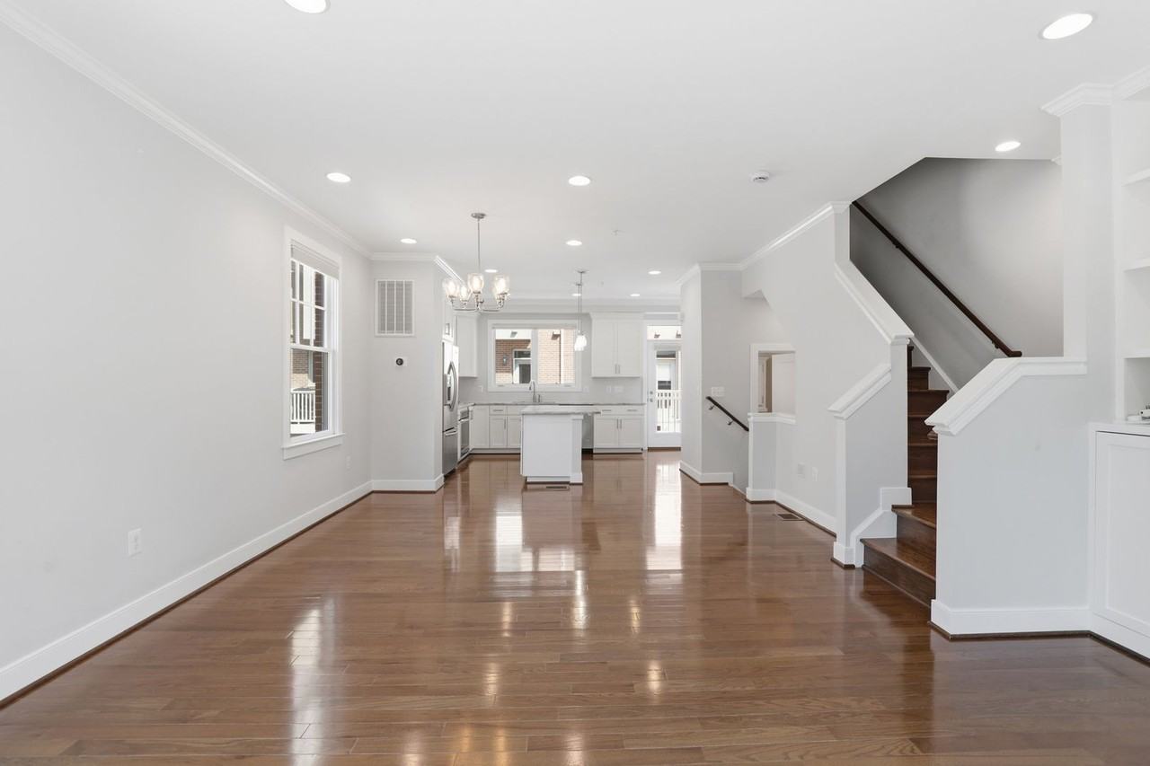 917 Parker Gray School Way - Photo 5 of 26