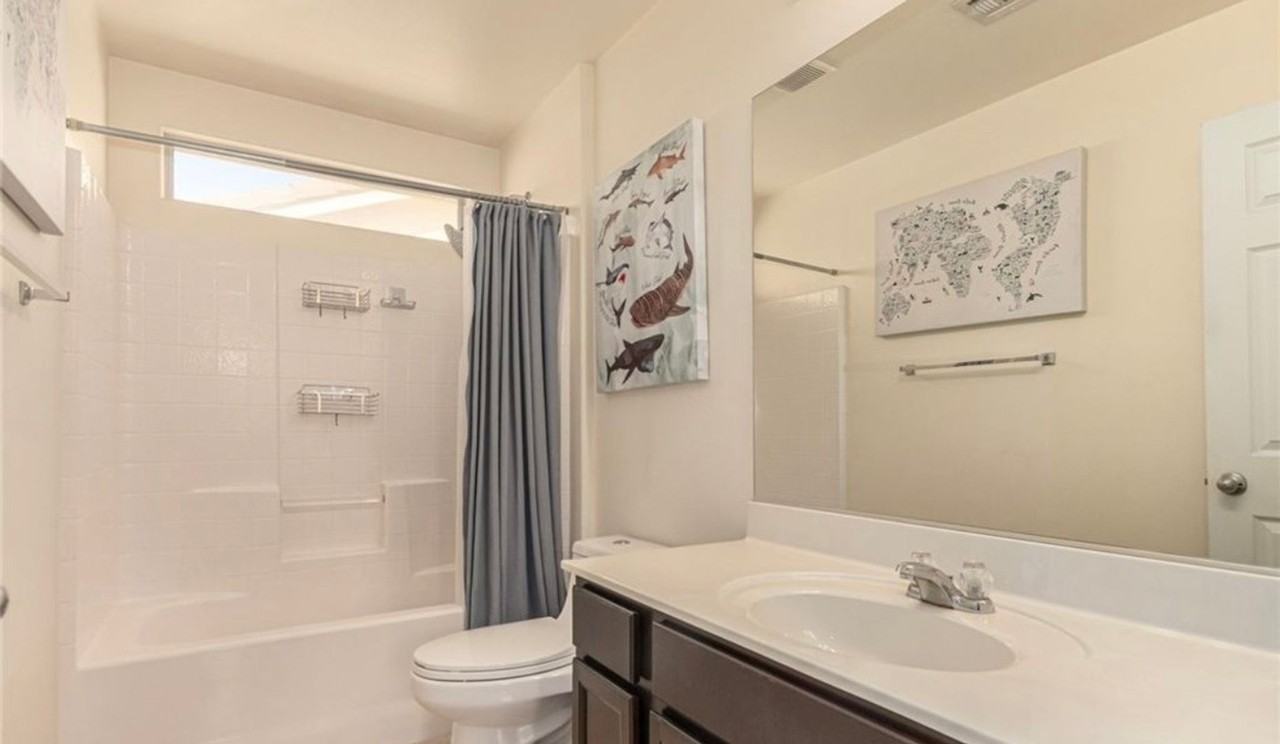 7514 Dobroyd Dr - Photo 3 of 10