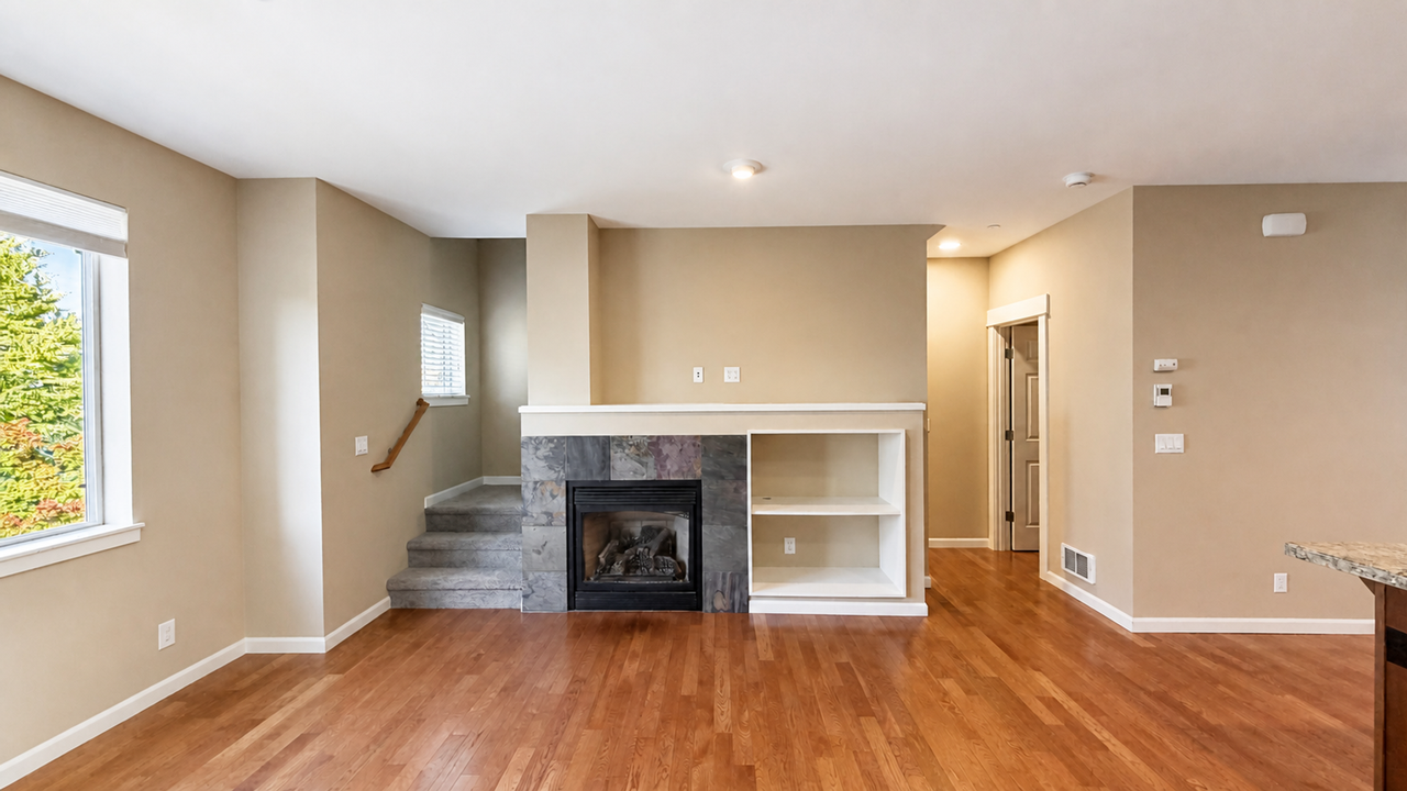 931 4th Ave Ne - Photo 3 of 19
