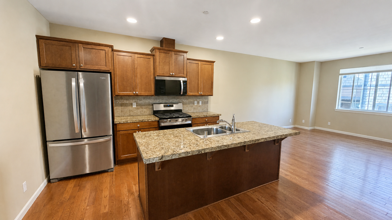 931 4th Ave Ne - Photo 4 of 19