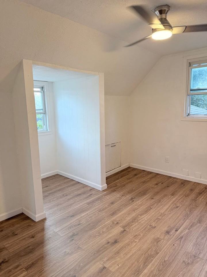46 Vandewater St - Photo 4 of 14