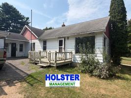 featured image of 1507 E Wausau Ave