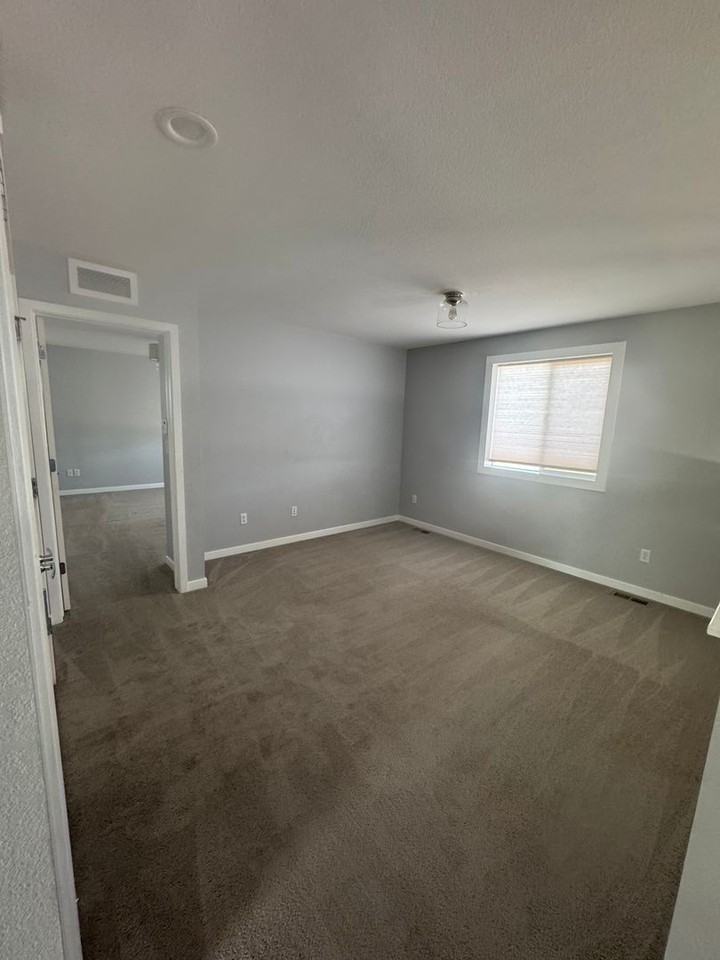 10816 Truckee Cir - Photo 7 of 7