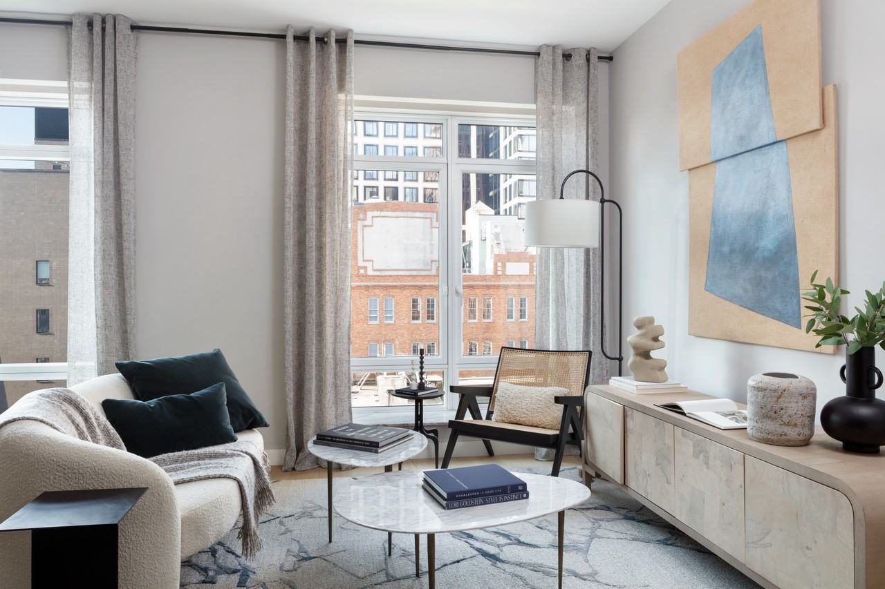 Cortland Condominium - Photo 5 of 50