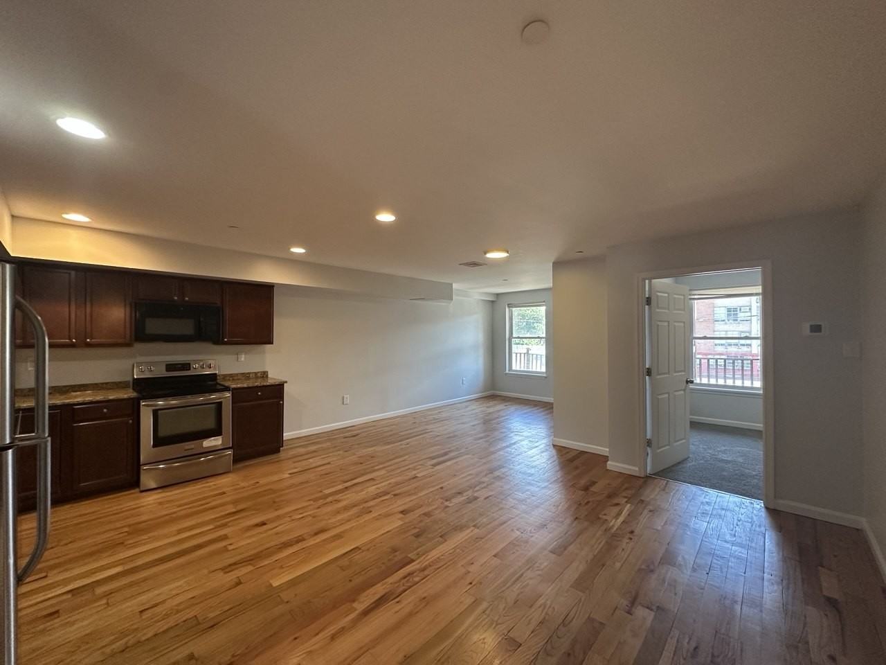 3429 N Sydenham St #203 - Photo 2 of 8