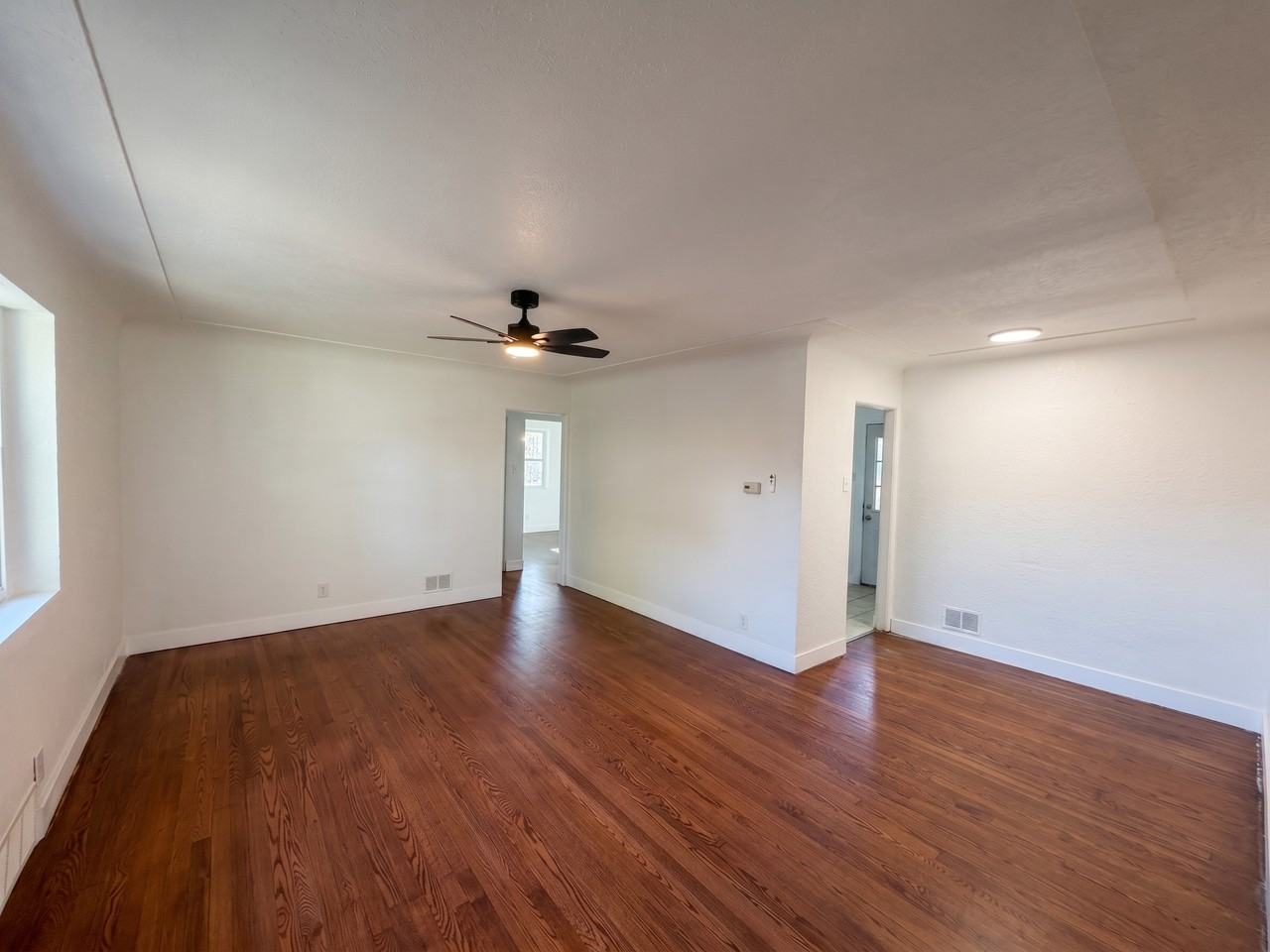 1462 Elmira St #NA - Photo 3 of 5