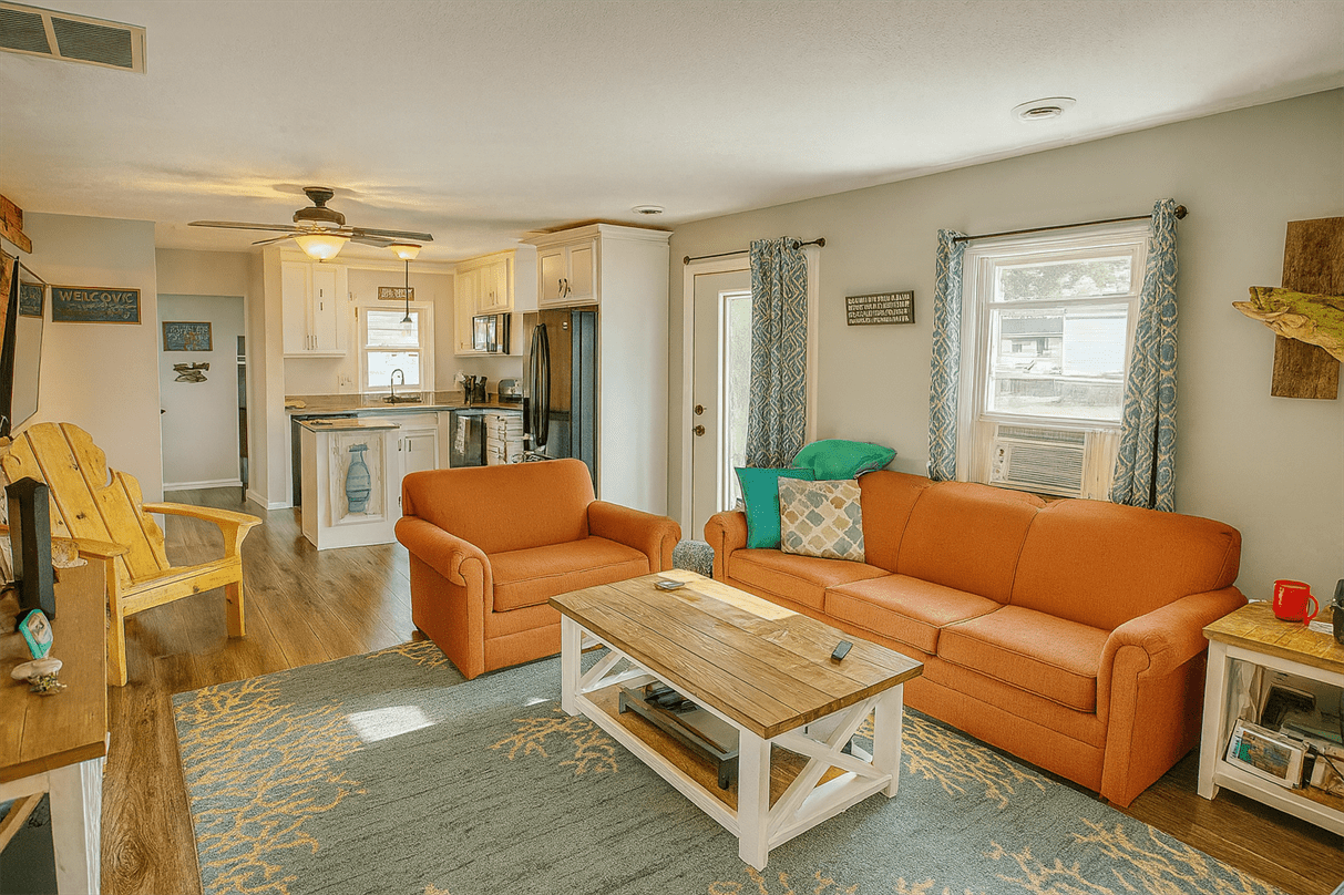 1136 Lakeshore Dr #NA - Photo 5 of 11
