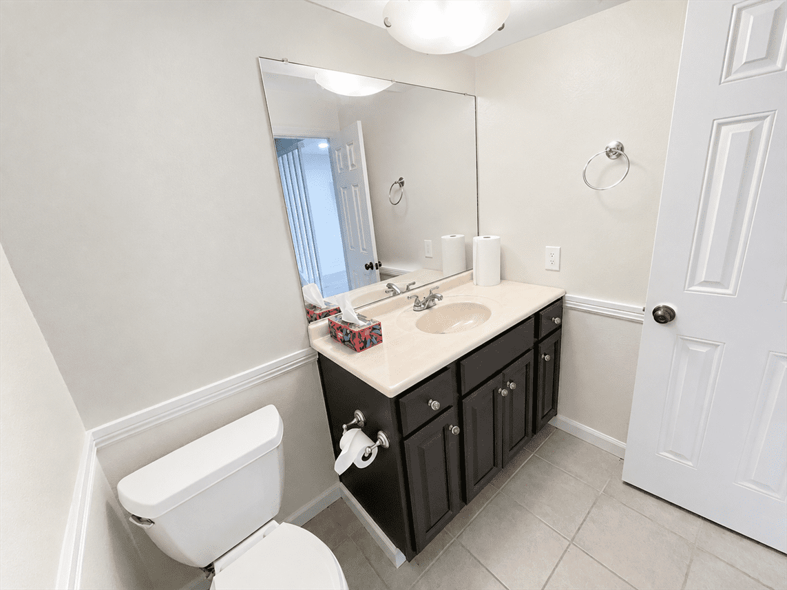 300 S Miraleste Dr #2 - Photo 7 of 26