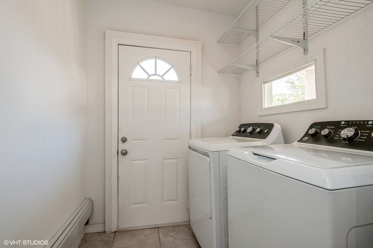 118 Joline Ave #1 - Photo 3 of 14
