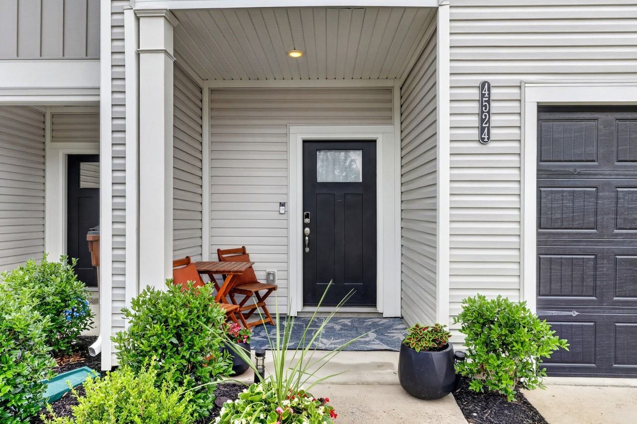 4524 Skywood Ln #NA - Photo 2 of 36