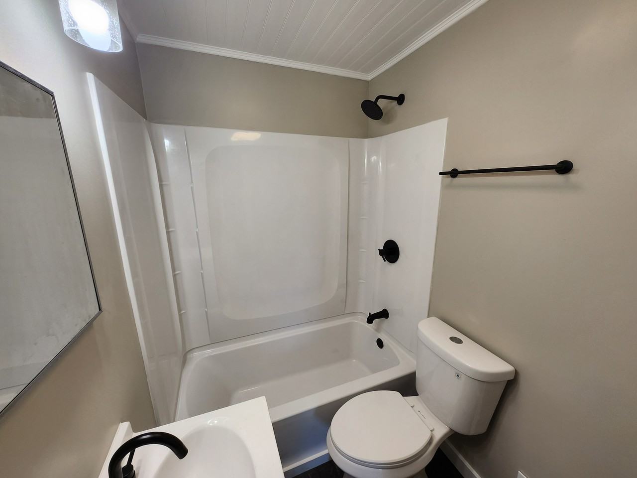 419 Lillian Ave #NA - Photo 3 of 10