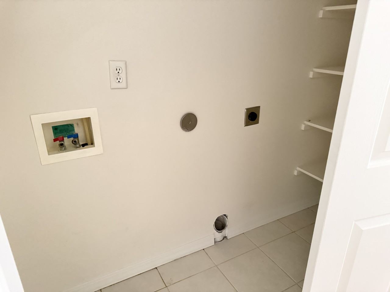 725 W Miranda Ave #NA - Photo 7 of 13