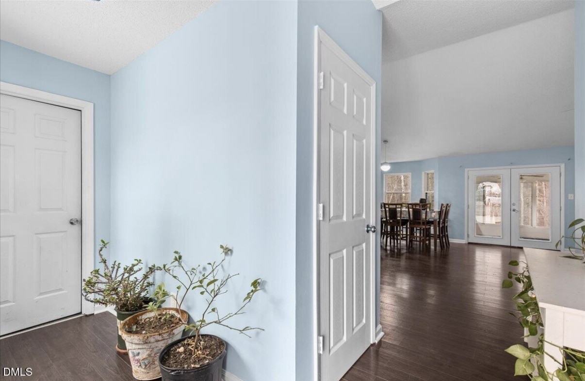 3201 Venus Dr #NA - Photo 2 of 14