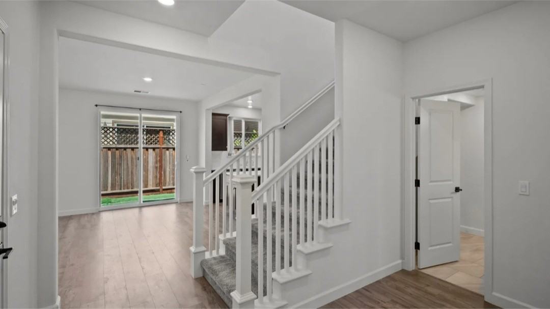 7461 Walker Way #NA - Photo 4 of 20