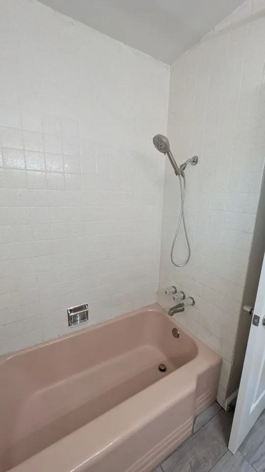 5778 Roswell St #NA - Photo 7 of 10