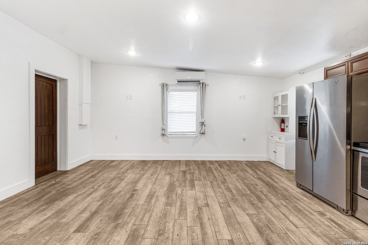 21875 Scenic Loop Rd - Photo 6 of 20