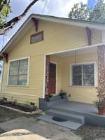 featured image of 810 E Guenther St