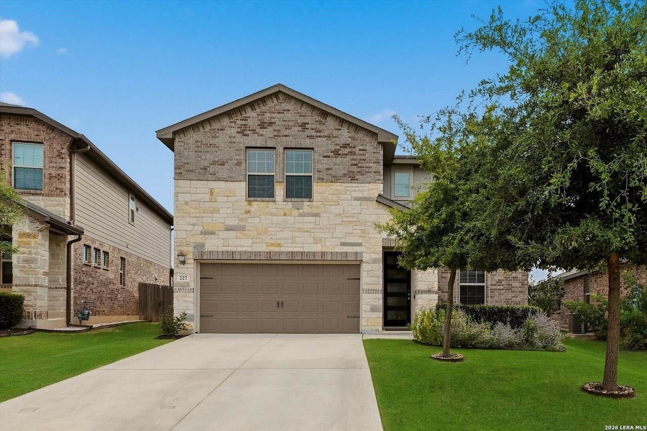 227 Wickersham - Photo 2 of 29