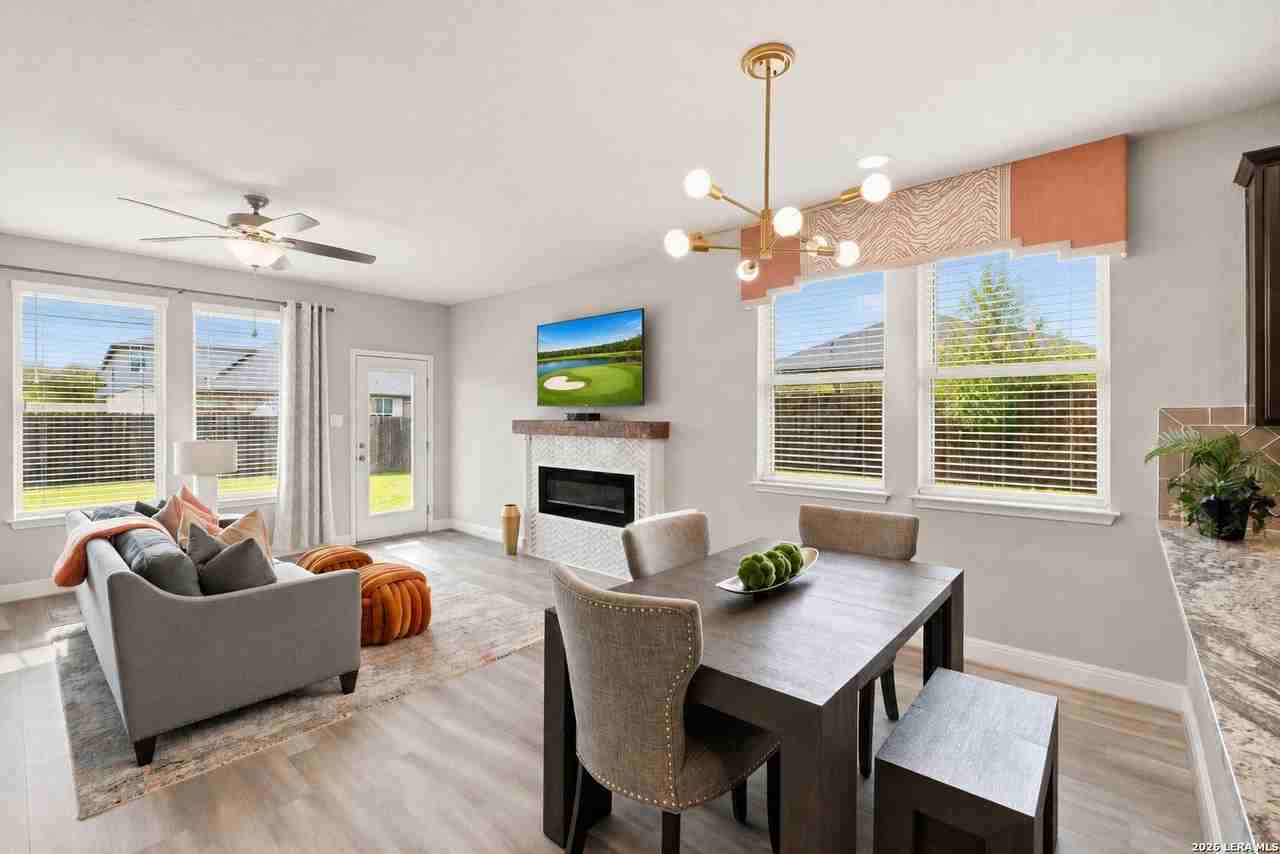 227 Wickersham - Photo 4 of 29