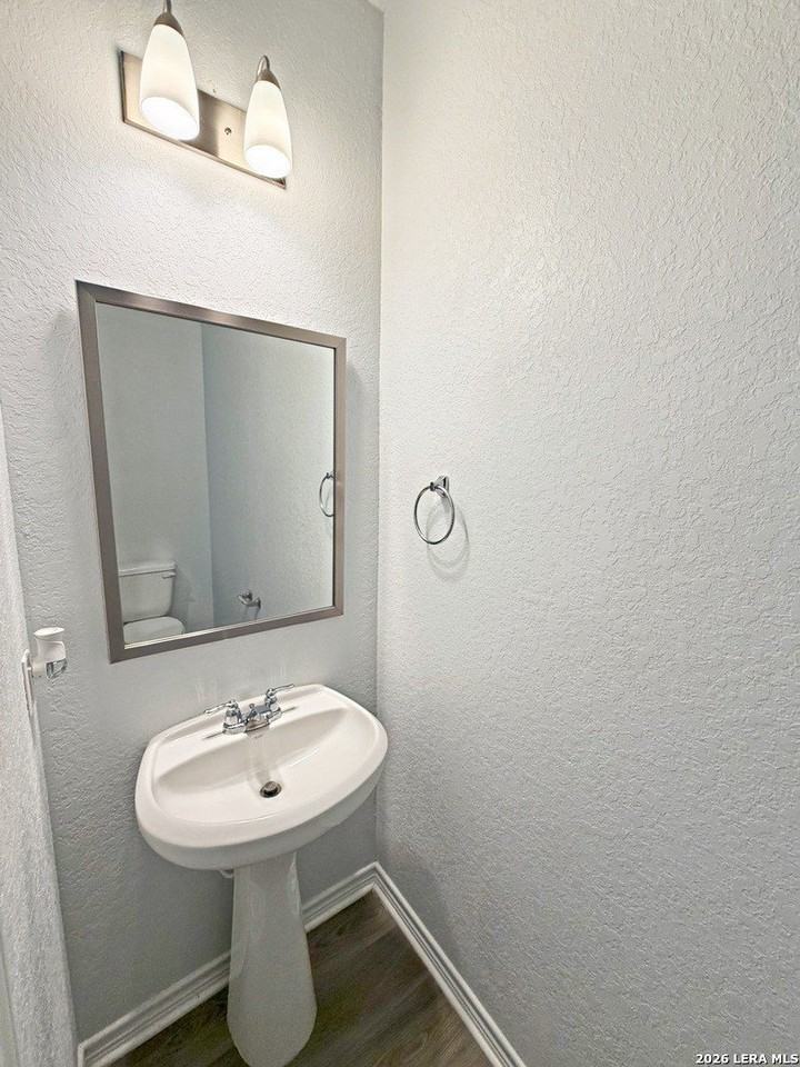 2427 Bart Cv - Photo 4 of 23