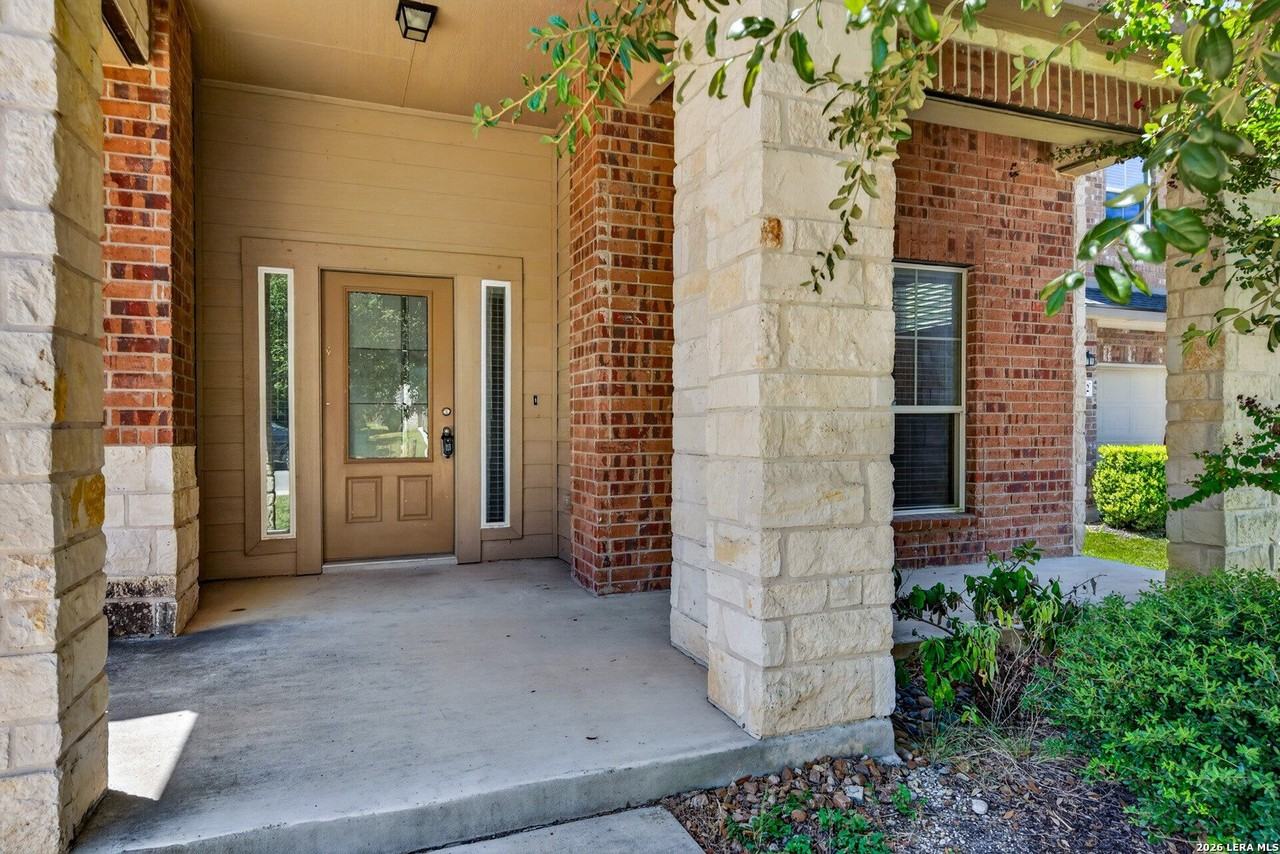 14918 Goldfinch Way - Photo 2 of 31