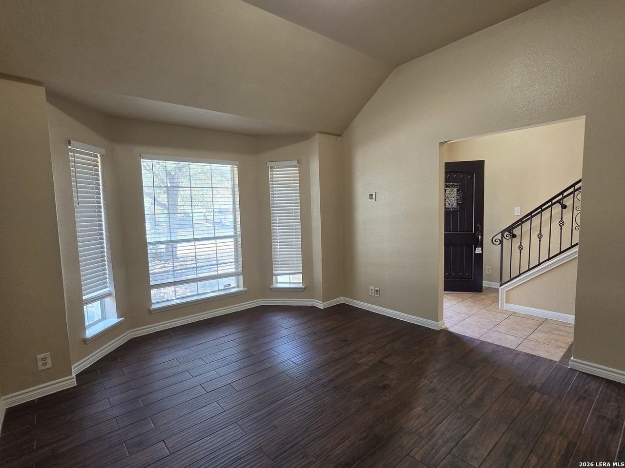 8515 Rita Blanca St - Photo 5 of 49