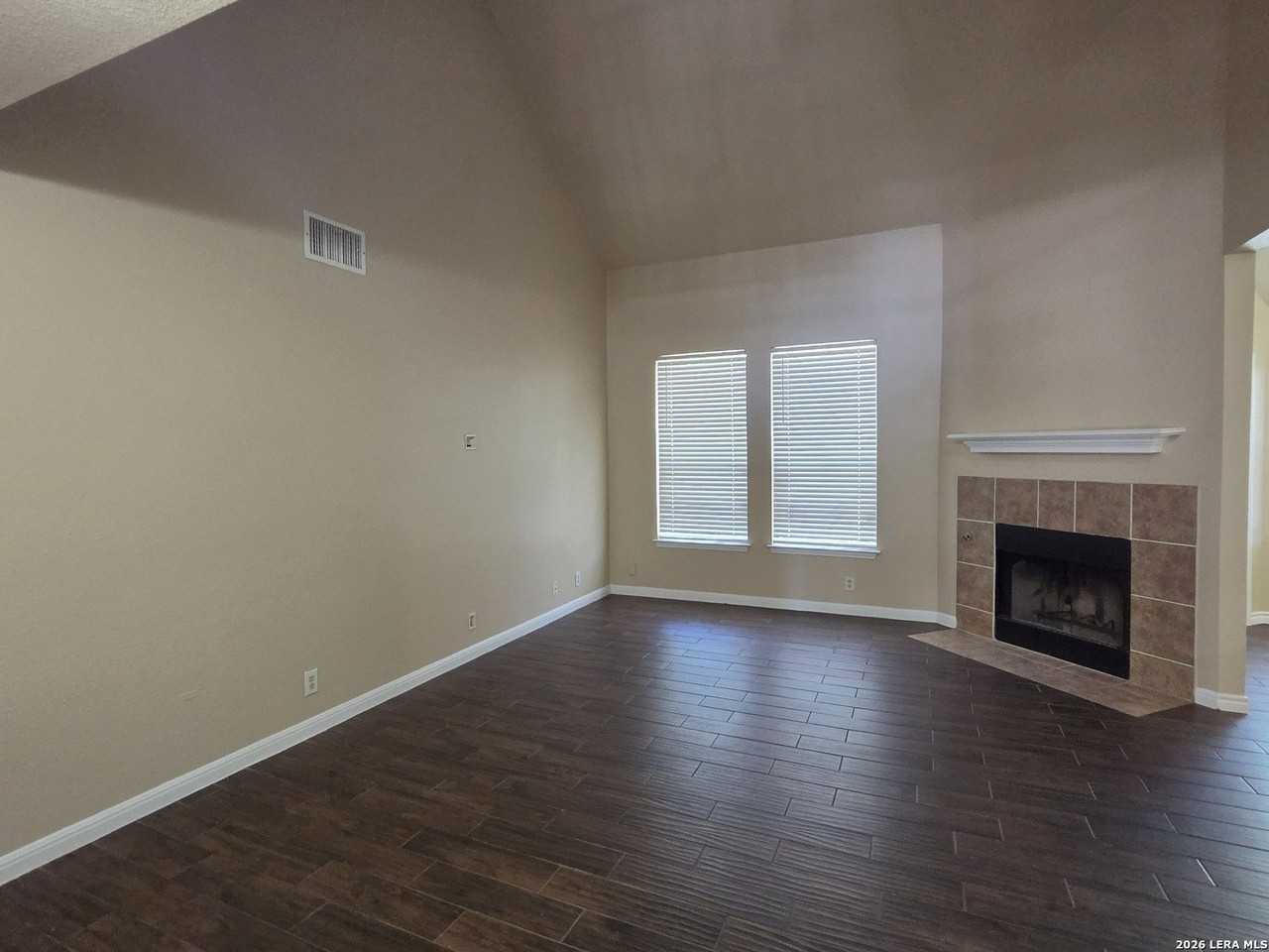 8515 Rita Blanca St - Photo 7 of 49